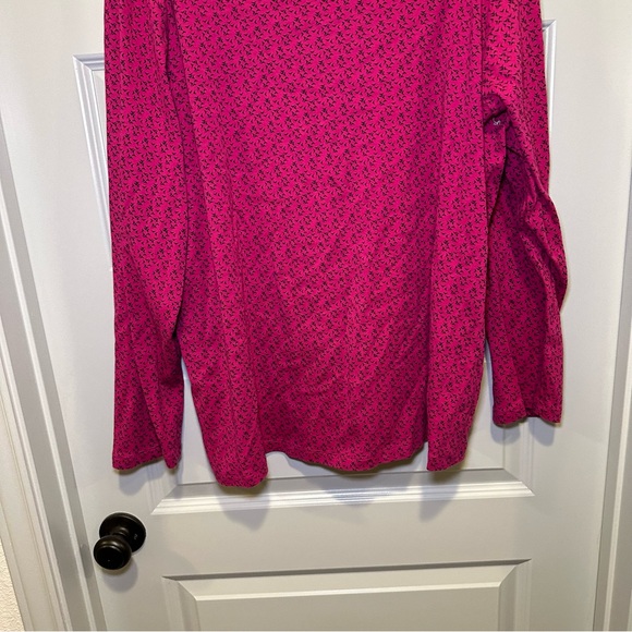 St. John’s Bay Pink Print Scoop Neck Long Sleeve Tee size 3X - Picture 5 of 6